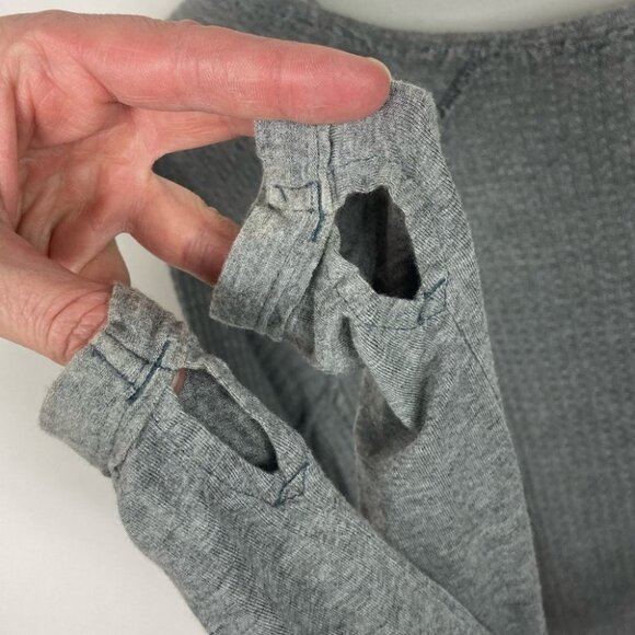 Free People Laguna Waffle Knit Thermal Grey Lightweight Size XS Bohemian Sweater - Picture 12 of 14